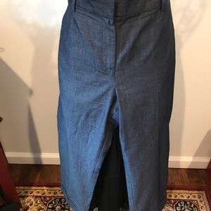 Ann Taylor lightweight cotton crop pant